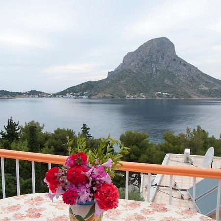 Tatsis Apartments Masouri Eksteriør bilde