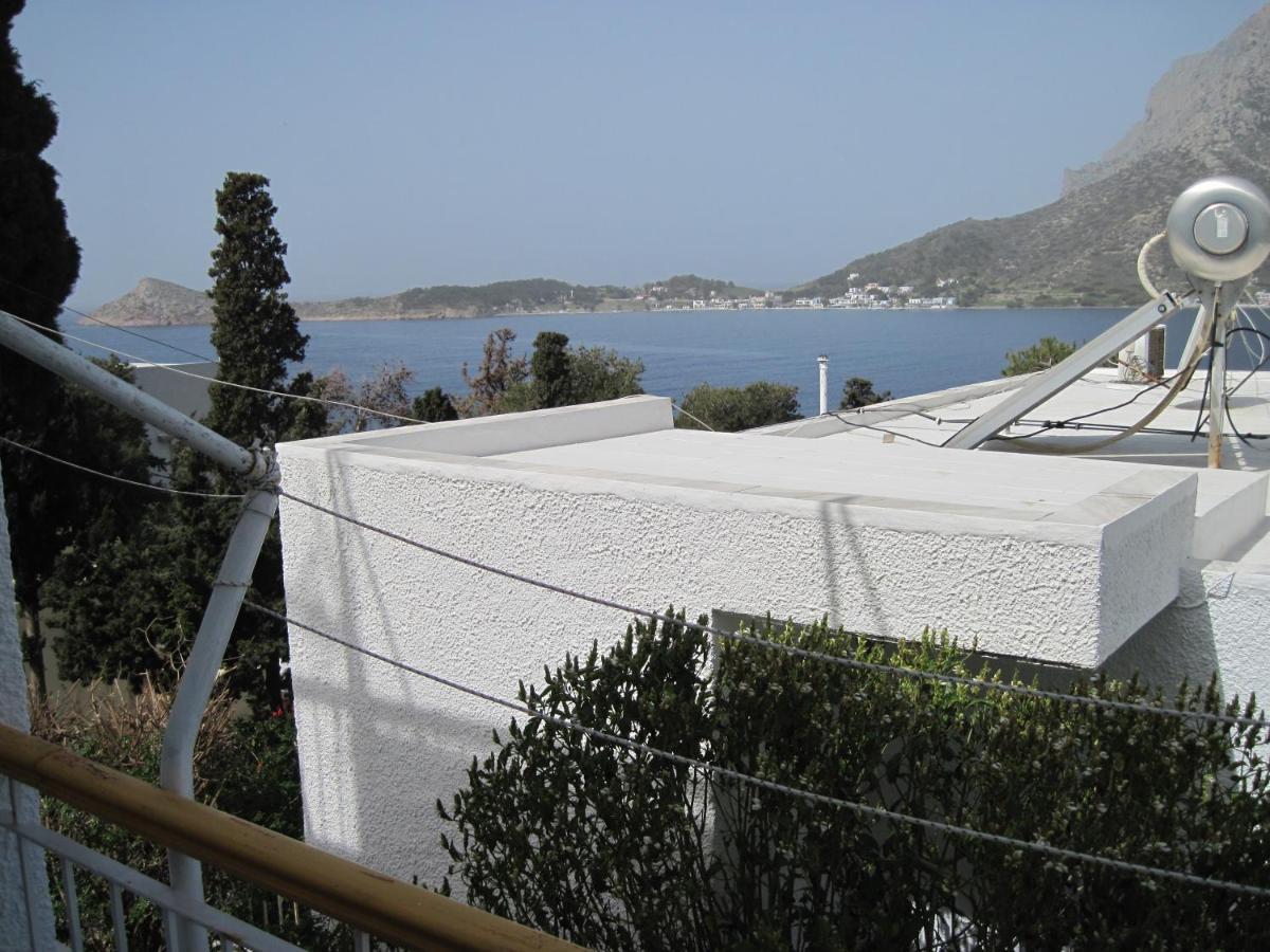 Tatsis Apartments Masouri Eksteriør bilde