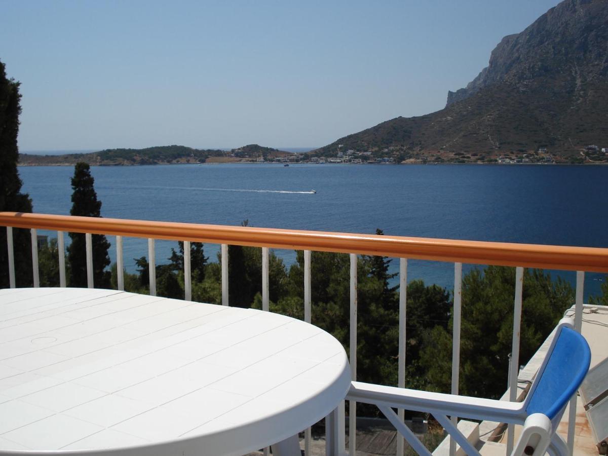 Tatsis Apartments Masouri Eksteriør bilde