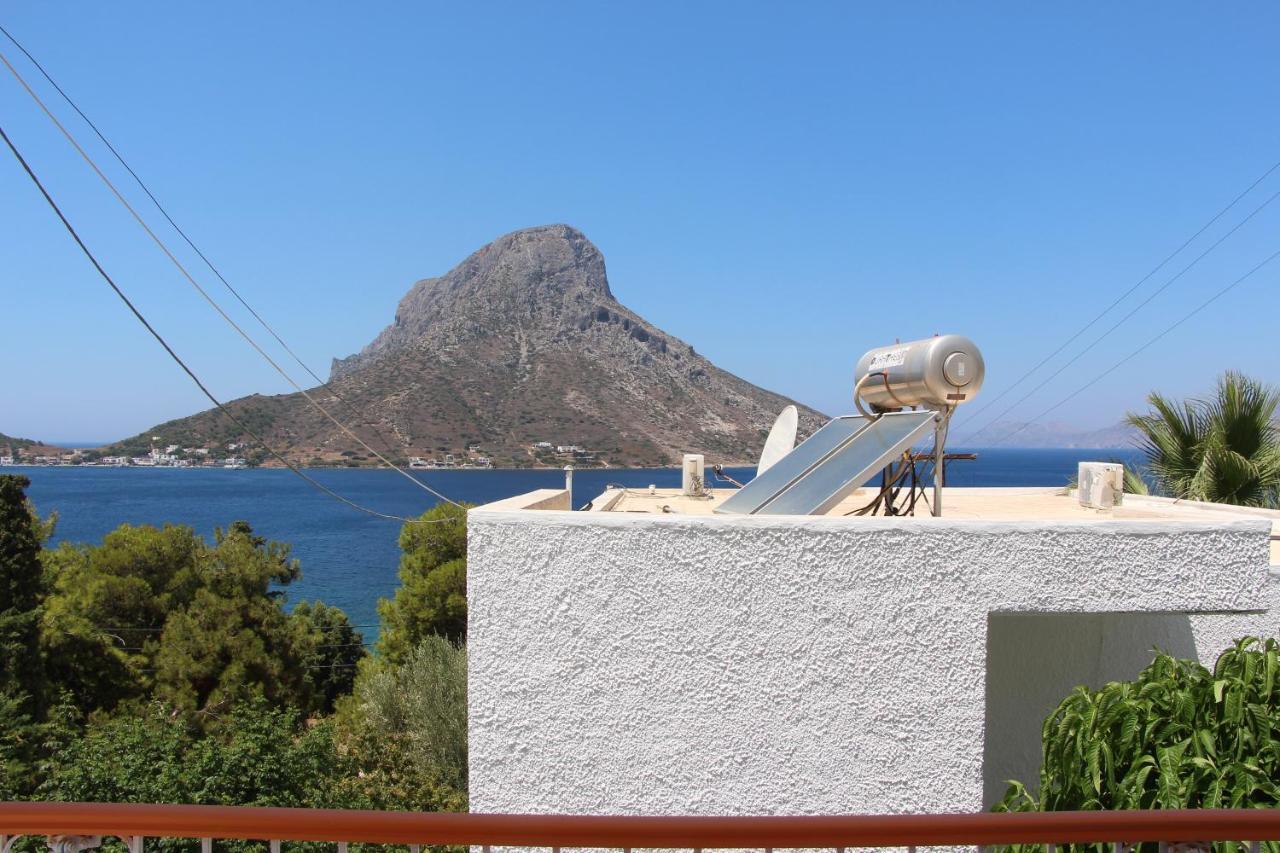 Tatsis Apartments Masouri Eksteriør bilde