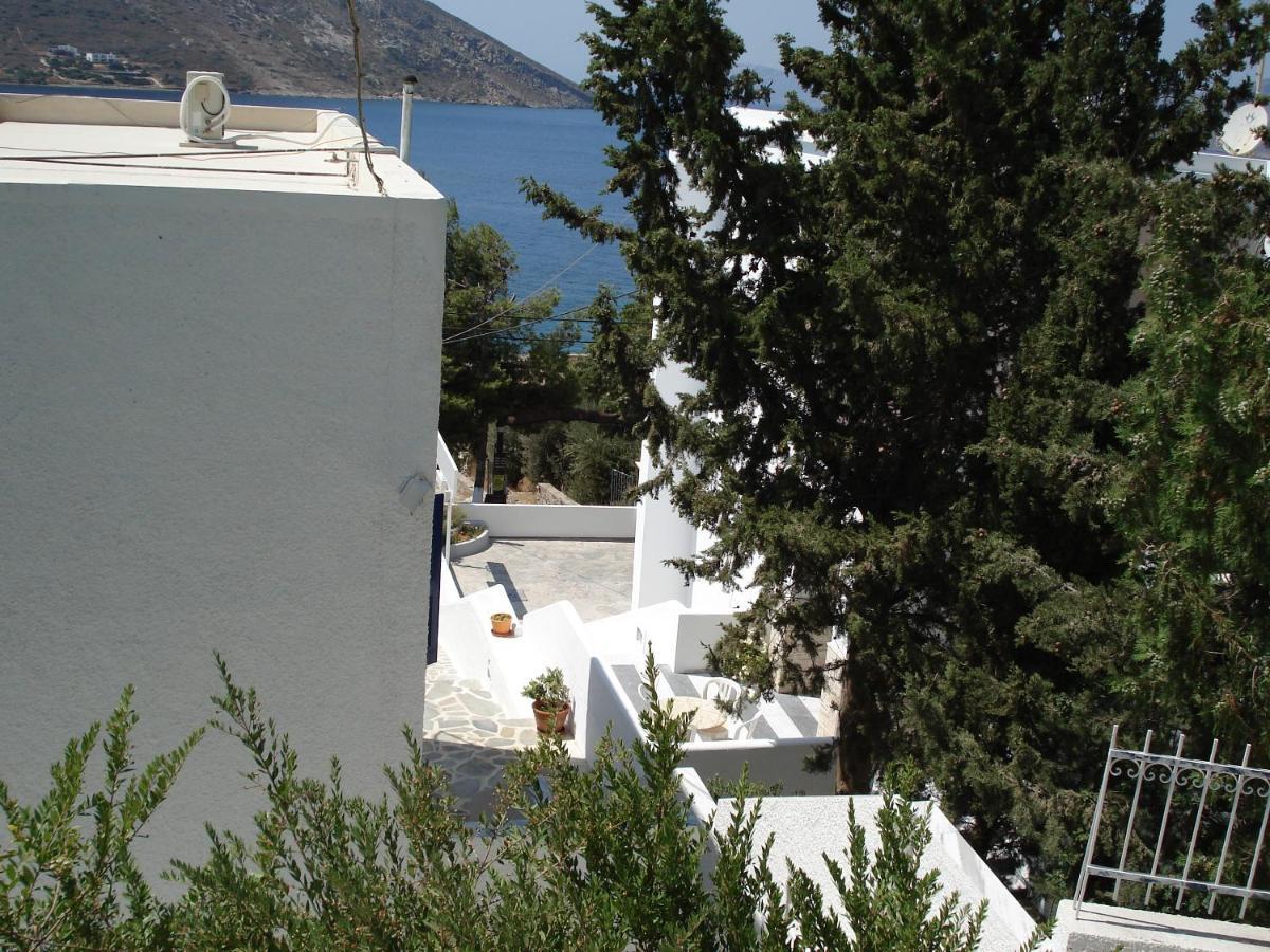 Tatsis Apartments Masouri Eksteriør bilde